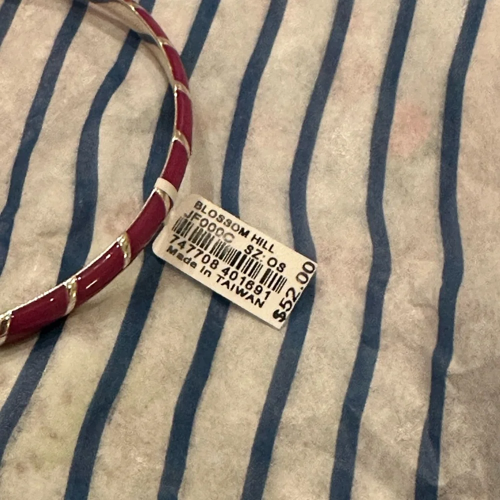Brighton Bangle - Picture 2 of 3